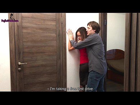 ❤️ Sexig fastighetsmäklare drar sensuellt av sig fittan och knullar medan hon säljer sin lägenhet - Krempai Kvalitets porr at sv.pornpics-de.ru ❌️